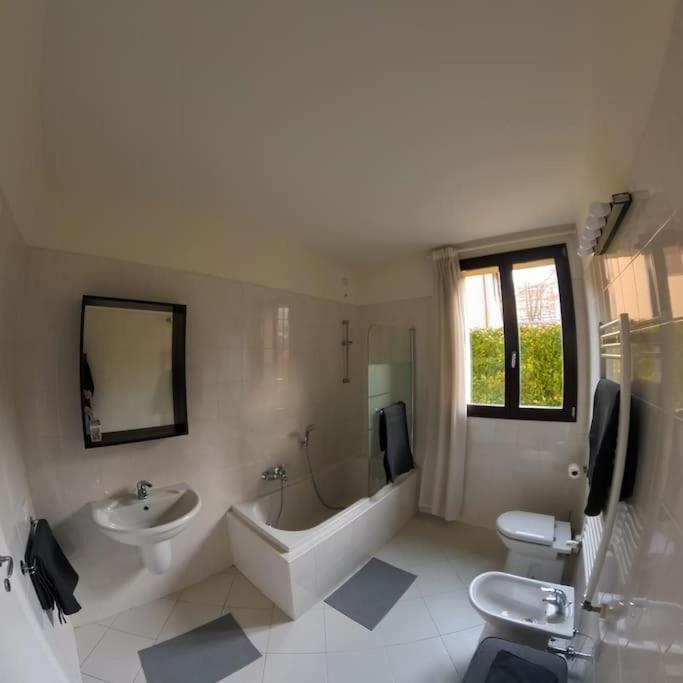 Residence Villa Olmo Como With Parking Εξωτερικό φωτογραφία